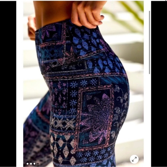 Anthropologie Daily Practice High Rise Abstract Patchwork Print Leggings S, NWOT - Picture 4 of 9